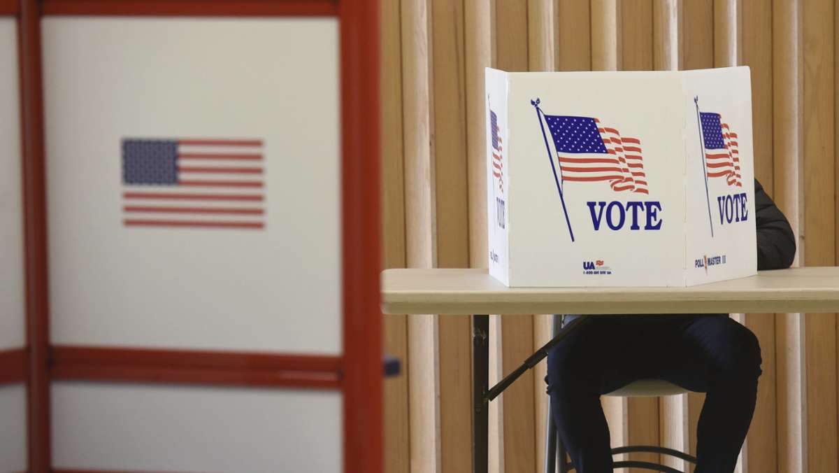  In den USA gab es in den Tagen und Wochen vor der Wahl offenbar automatisierte Anrufe, die Wähler von der Stimmabgabe abhalten sollten. Das FBI hat sich eingeschaltet. 