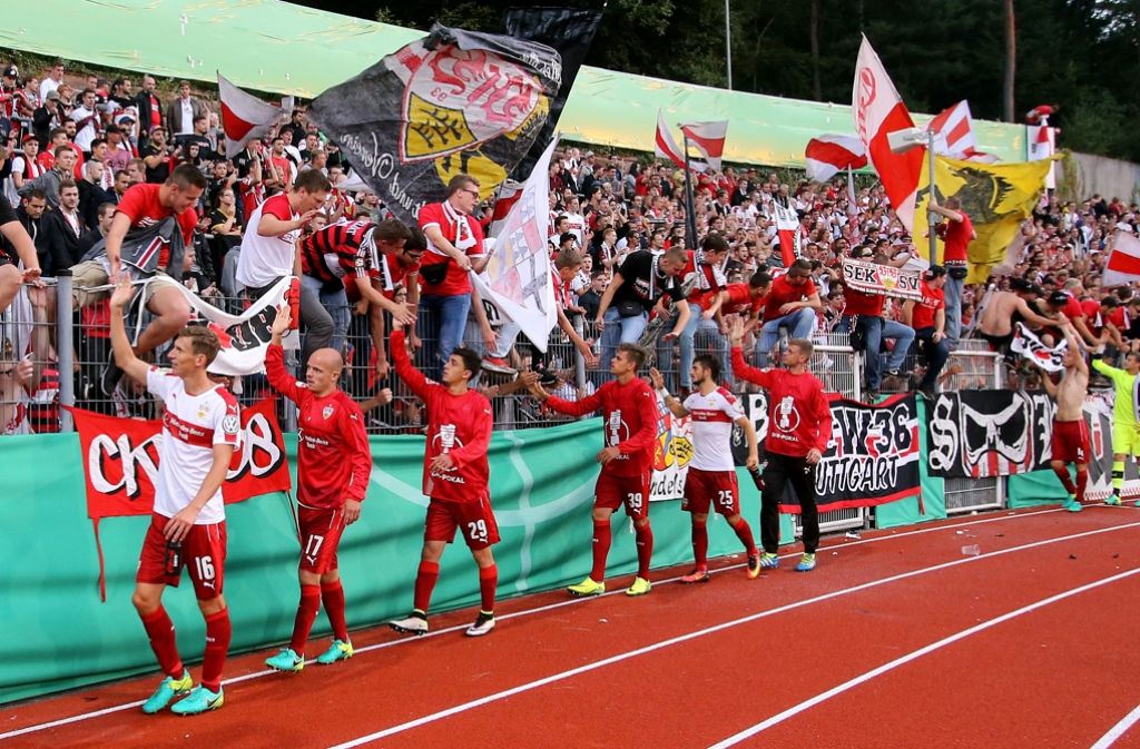 Der VfB siegte mit 3:0 gegen den FC 08 Homburg. Unsere Leser und die Redaktion bewerteten anschließend die Spieler mit Schulnoten. Foto: Pressefoto Baumann