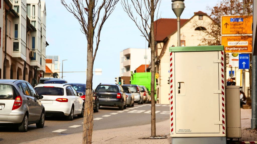 Verkehr in Leonberg: Kritiker fordern: Der Messcontainer muss bleiben