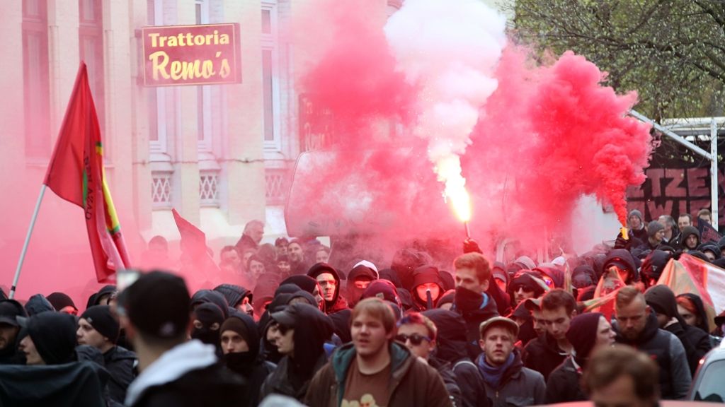 Ausschreitungen befürchtet: Berlin wappnet sich für die Walpurgisnacht