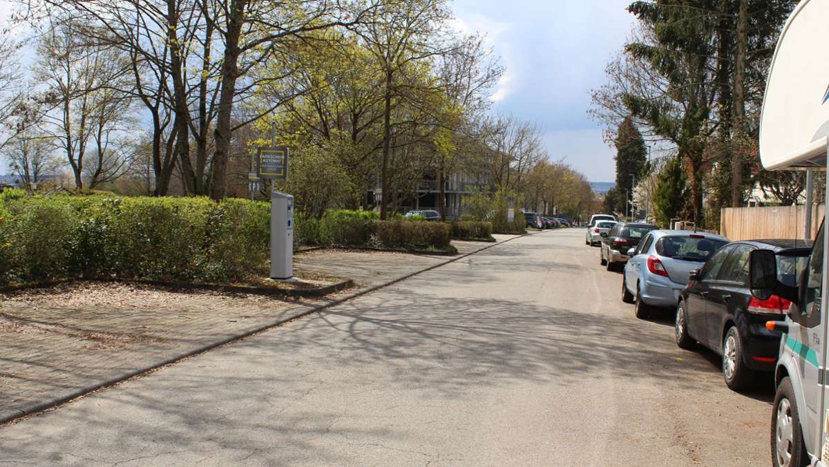  Bisher kostet das Parken auf dem Campus der Uni in Stuttgart-Hohenheim rund um die Uhr. Die Mehrheit der Bezirksbeiräte von Birkach/Plieningen möchte das ändern. Den Anwohnern zuliebe. 