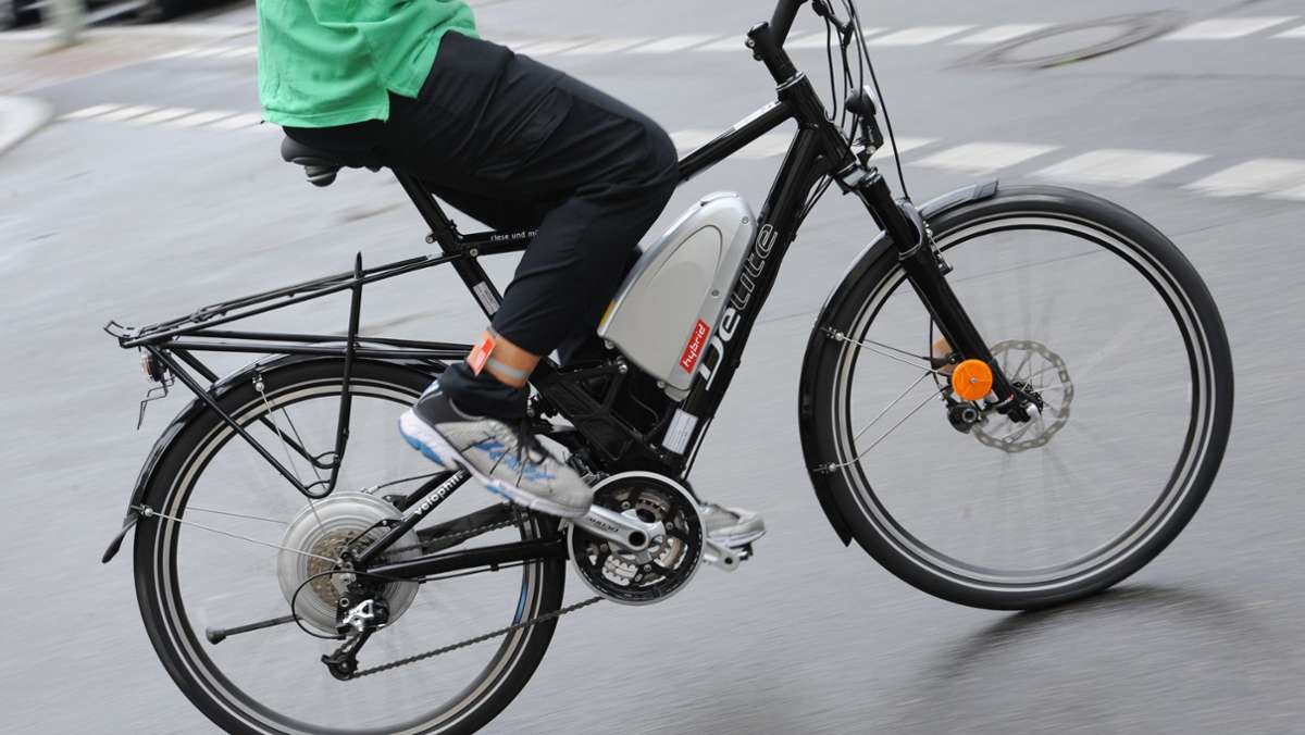 Unfall in Stuttgart-Süd: Unbekannte fährt 13-jährigen Radfahrer an und flüchtet