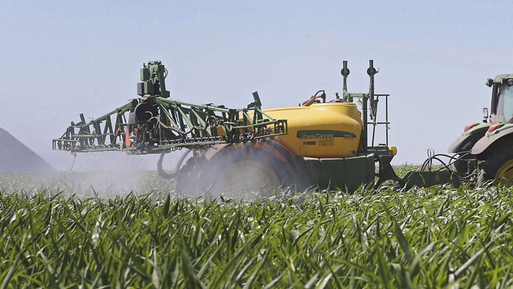 Erster Pestizidbericht: Nabu prangert Giftspritzen der Bauern an