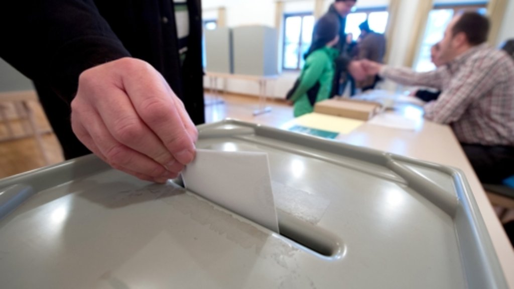 OB-Wahl in Albstadt: Überraschungskandidat Konzelmann siegt
