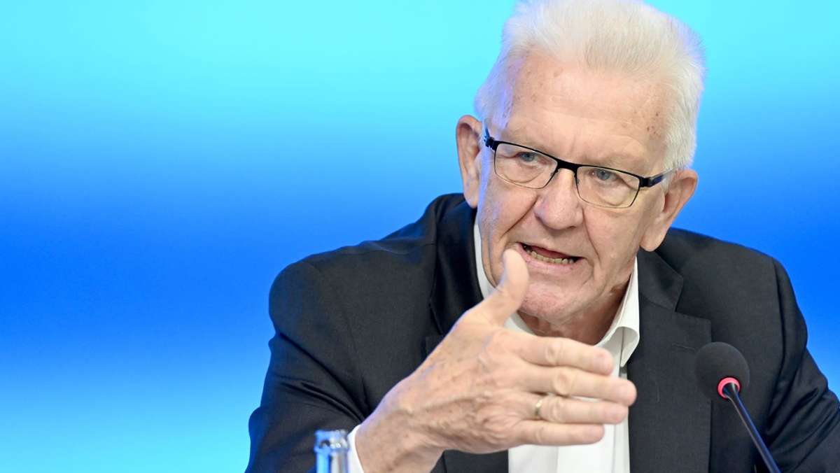 EM 2021: Winfried Kretschmann erneuert Kritik an vollen Stadien