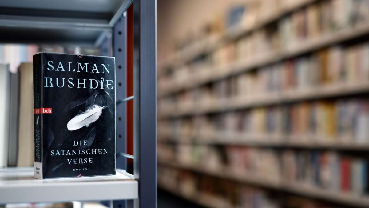 Nach Attentat auf Autor: Steigendes Interesse an Salman Rushdies Büchern