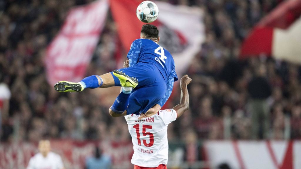  Die Situation bei Schalke 04 ist vor dem Hit im DFB-Pokal an diesem Dienstagabend gegen den FC Bayern München angespannt – nicht nur wegen Torwart Alexander Nübel. 