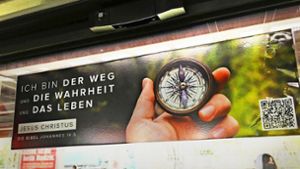 Skurriler Streit über religiöse Werbung in der S-Bahn
