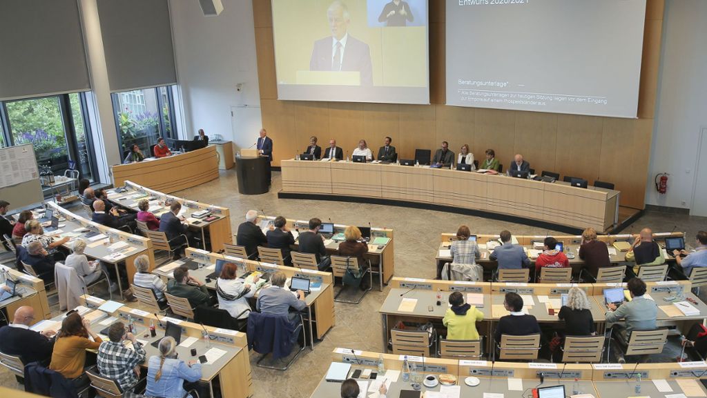 Gemeinderat in Stuttgart: Fraktionen genehmigen sich mehr Geld