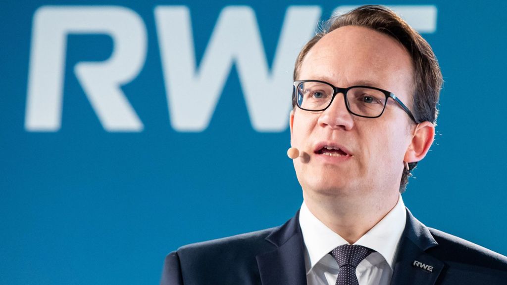 Energiekonzern: RWE kündigt nach Gewinnplus Milliarden-Investitionen an