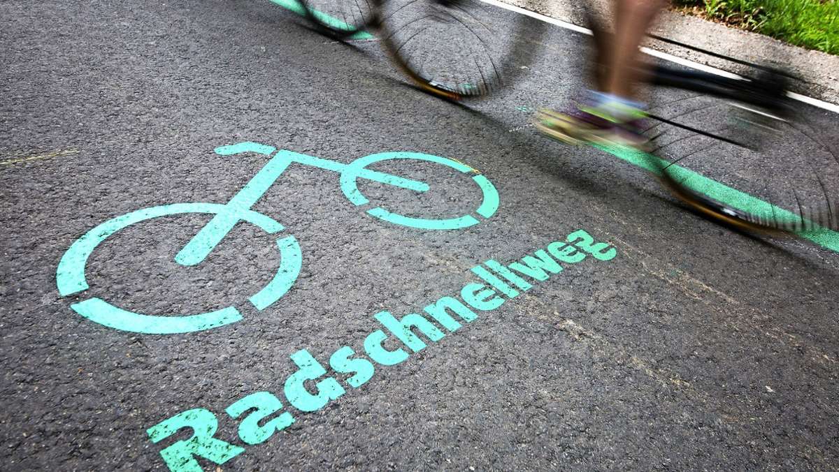 Radschnellweg in Stuttgart-Vaihingen: In Seitenstraßen sollen Parkplätze weichen