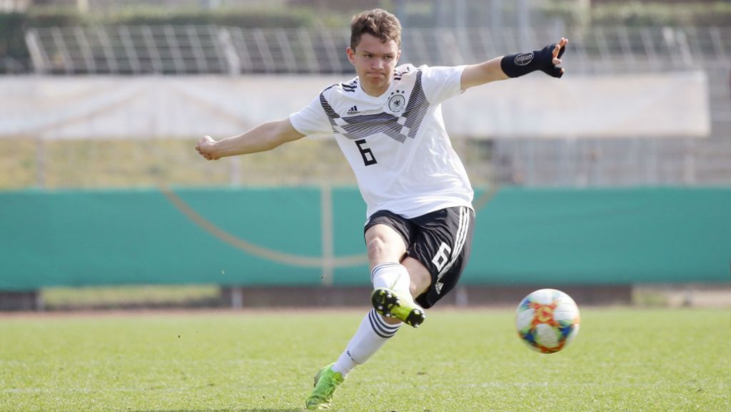 Fritz-Walter-Medaille: VfB-Talent Jordan Meyer  ausgezeichnet