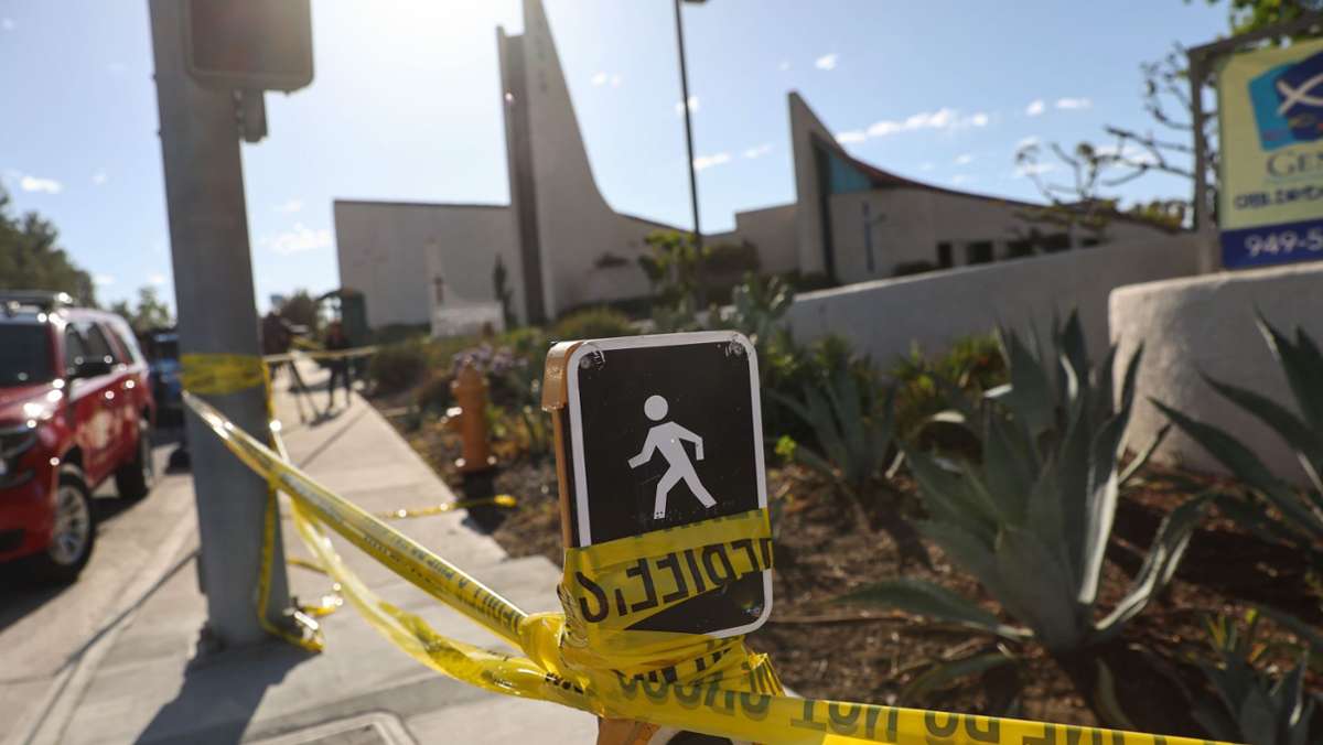 Attacke in Kirche in Kalifornien: Gottesdienstbesucher überwältigen Angreifer