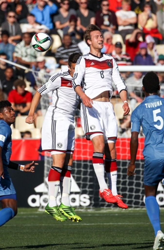 Die deutsche U20 gewinnt bei der WM in Neuseeland mit 8:1 gegen die Fidschi-Inseln.
