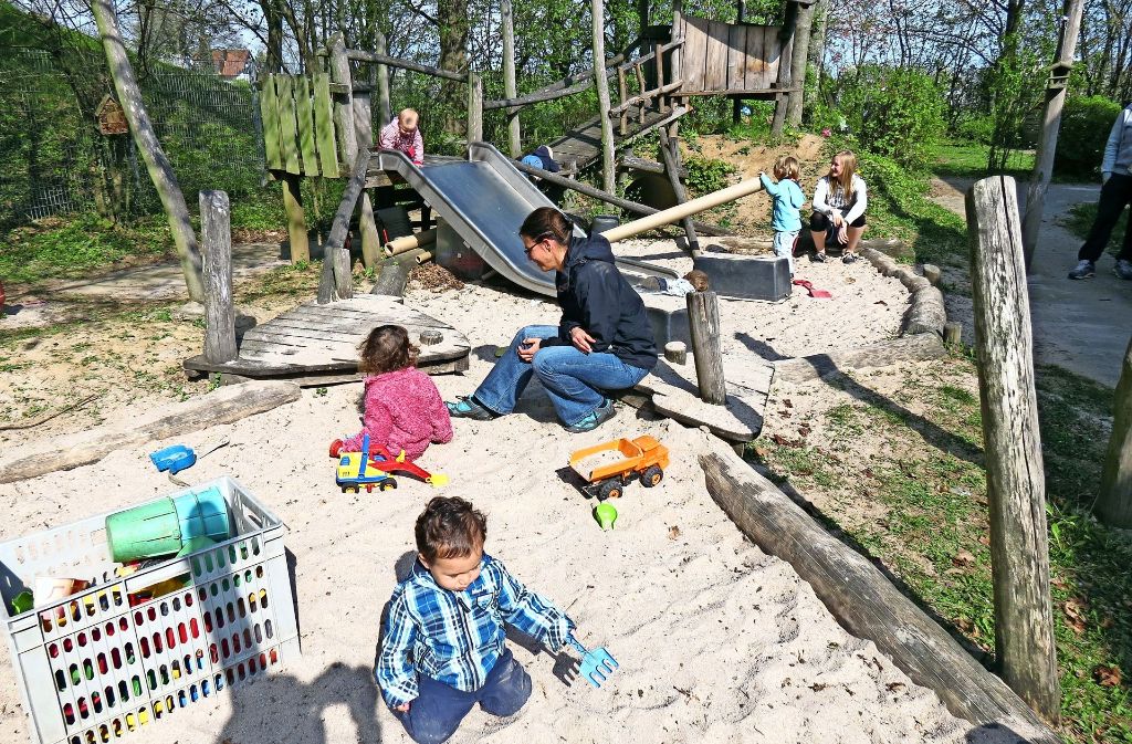 Spätestens im Frühjahr 2018 müssen die zehn Kinder, die bei den  Hohenheimer Küken betreut werden, an einem neuen Ort spielen. Foto: Bosch
