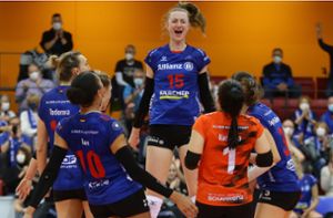 Überragende Leistung gegen Busto Arsizio: Lara Berger und die Stuttgarter Volleyballerinnen. Foto: Baumann