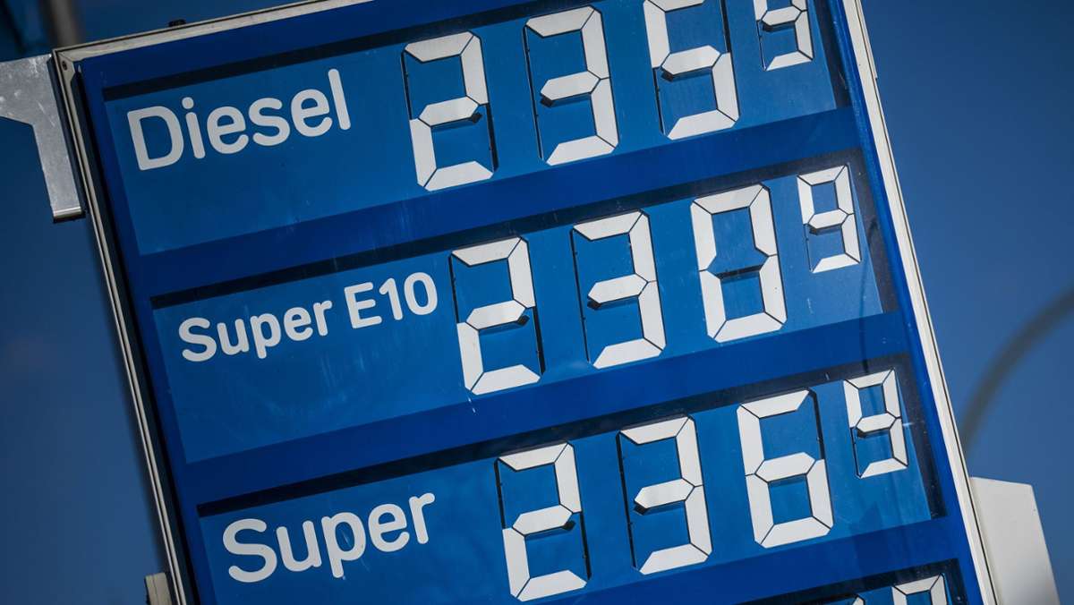 Teure Treibstoffe: Panik der Verbraucher treibt Dieselpreis