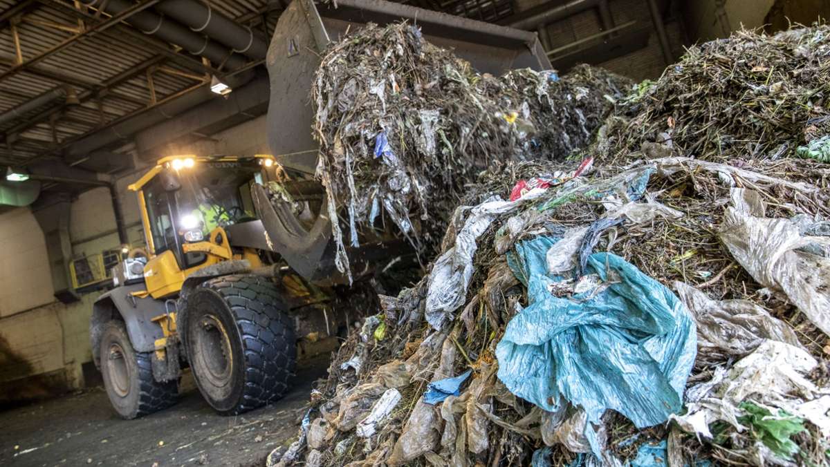 Rems-Murr-Kreis: Falsch befüllte Biomüll-Tonnen bleiben bald stehen