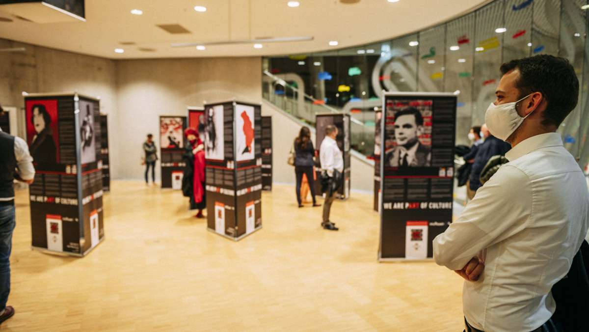Mercedes-Benz Museum in Stuttgart: Kunst als Statement gegen Diskriminierung