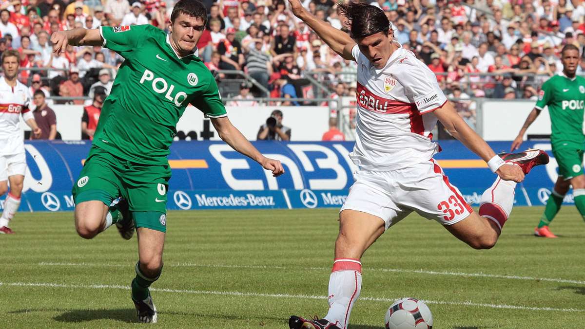  An diesem Mittwoch empfängt der VfB Stuttgart den VfL Wolfsburg. In unserer Reihe „Legendenspiele“ blicken wir zurück auf einen denkwürdigen Nachmittag, als Mario Gomez einfach alles gelang. 