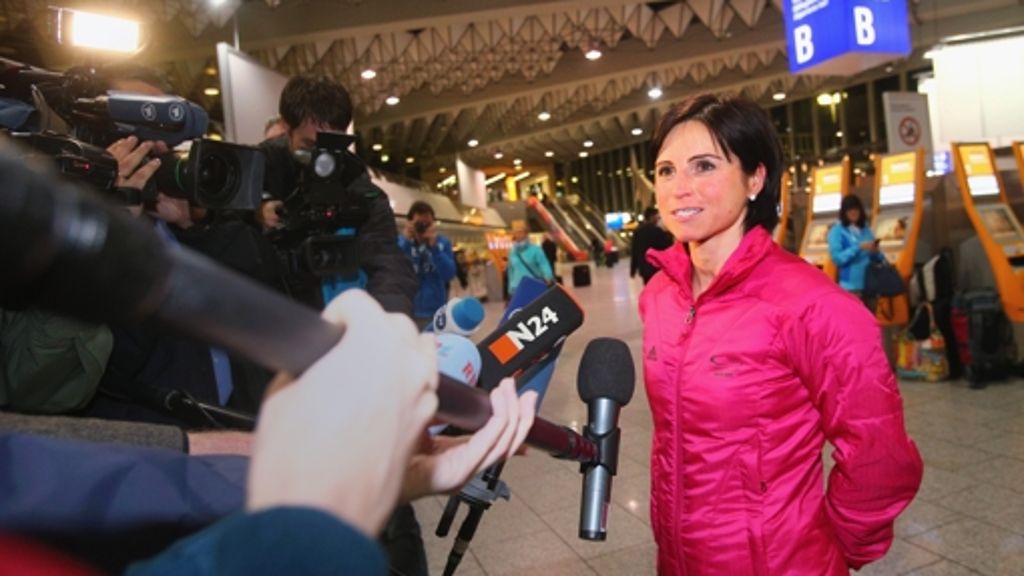 Biathlon in Sotschi: Andrea Henkel sagt Olympia-Einzelrennen wegen Hustens ab