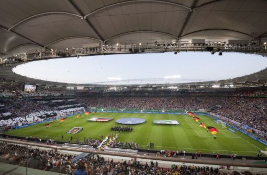 ... bislang letzte Länderspiel in Stuttgart konnte die deutsche Mannschaft am 10. August 2011 gegen Brasilien gewinnen. Zwar ...