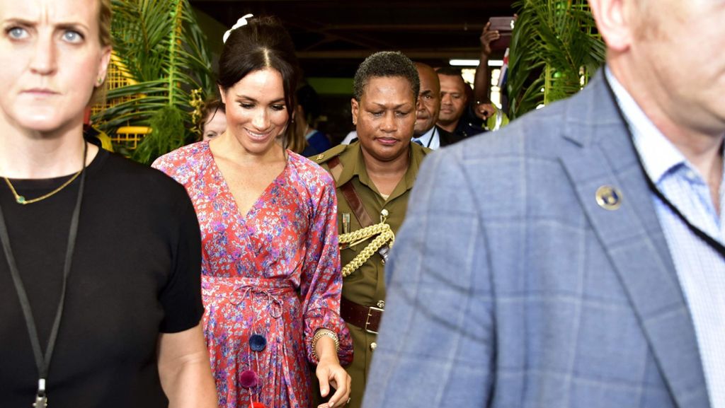 Meghan und Harry auf Fidschi: Security muss Herzogin in Sicherheit bringen