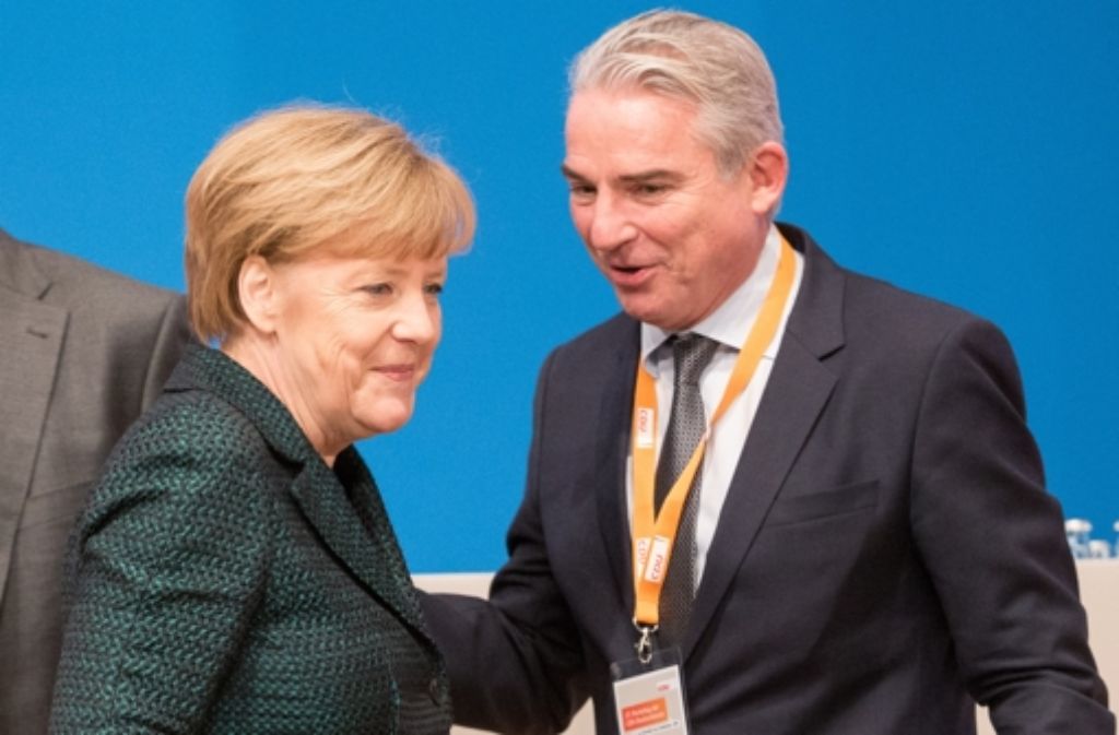 Auch Thomas Strobl ist nach seiner Chefin Angela Merkel von den Delegierten in Köln in seinem Amt als stellvertretender CDU-Vorsitzender bestätigt worden. Foto: dpa