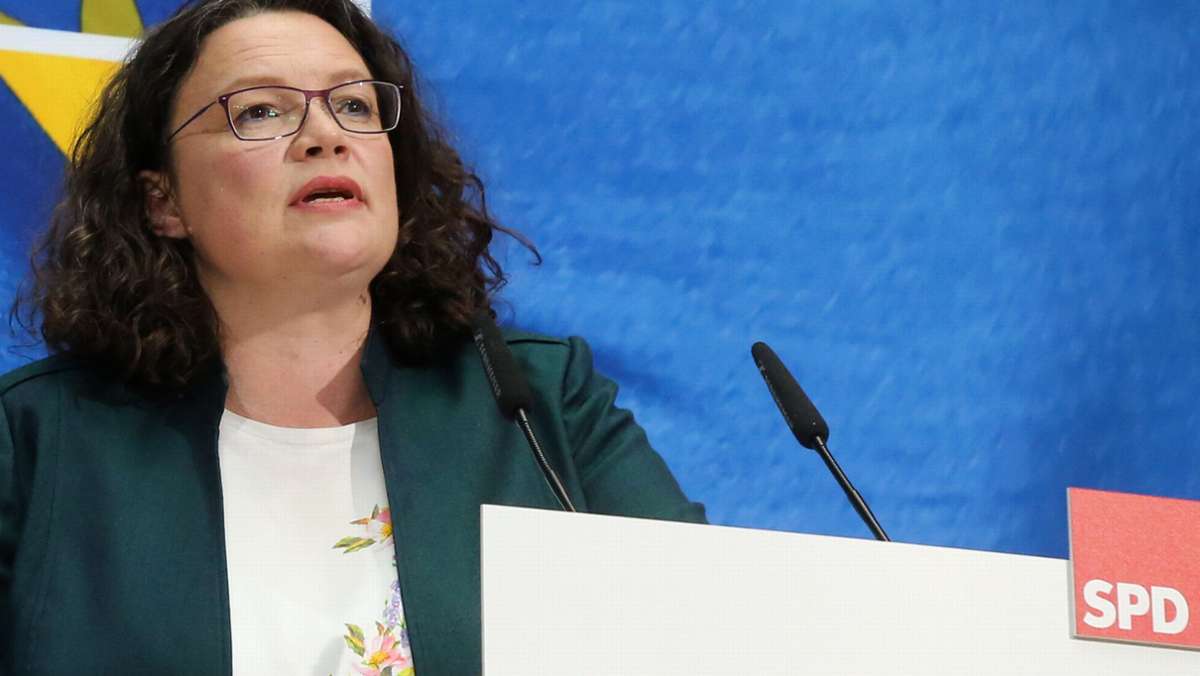  Die frühere Arbeitsministerin und SPD-Chefin Andrea Nahles soll offenbar den Vorstandschef der Bundesagentur für Arbeit, Detlef Scheele, beerben. Die Arbeitgebervereinigung BDA fühlt sich düpiert. 