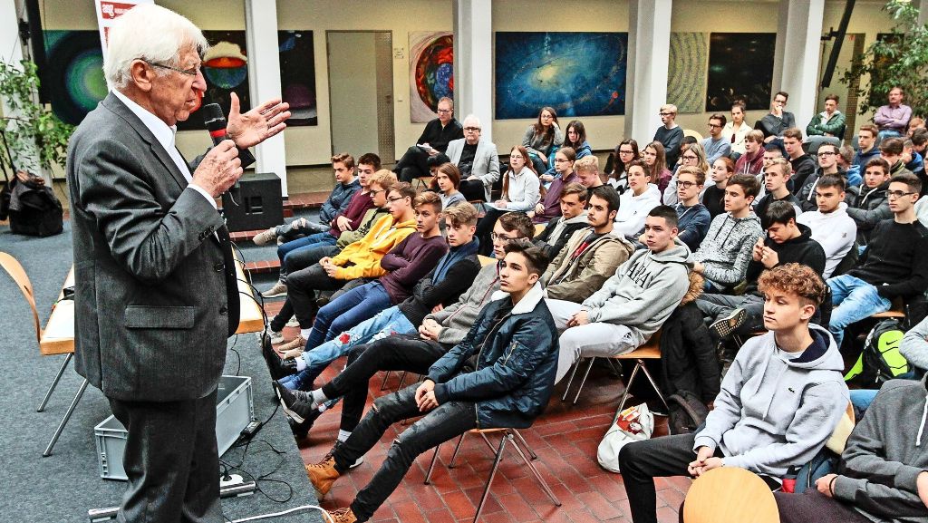 Vortrag im ASG Leonberg: Franz Alt will Lust auf Zukunft machen