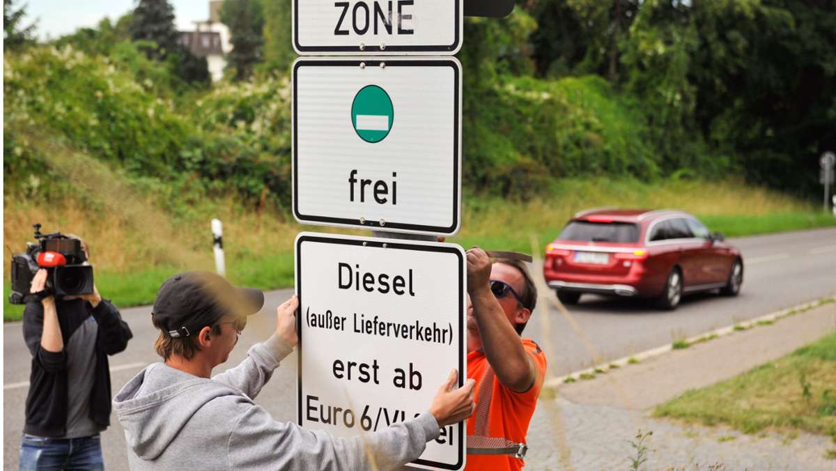 Geld aus Sofortprogramm für Stuttgart: Bund gibt Stadt 19,7 Millionen  für saubere Luft