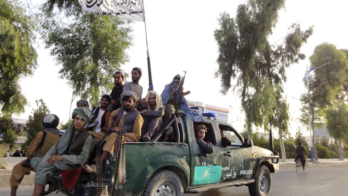 Taliban an der Macht in Afghanistan: Warum kämpft die afghanische Armee nicht?