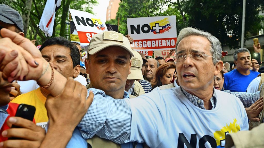  Die Regierung von Kolumbien hat ihren Friedensvertrag mit der Farc-Guerilla überarbeitet. Die Opposition lehnt diesen aber nach wie vor ab. 