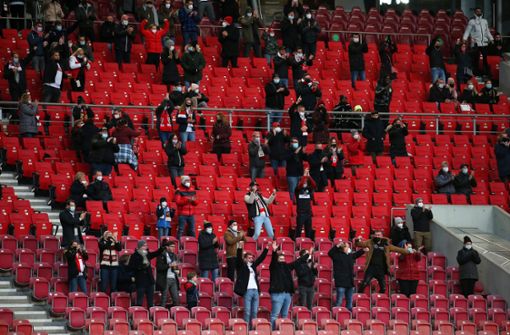 Beim kommenden VfB-Heimspiel gegen Eintracht Frankfurt kehrt wenigstens etwas Leben auf die Tribünen zurück. Foto: Baumann