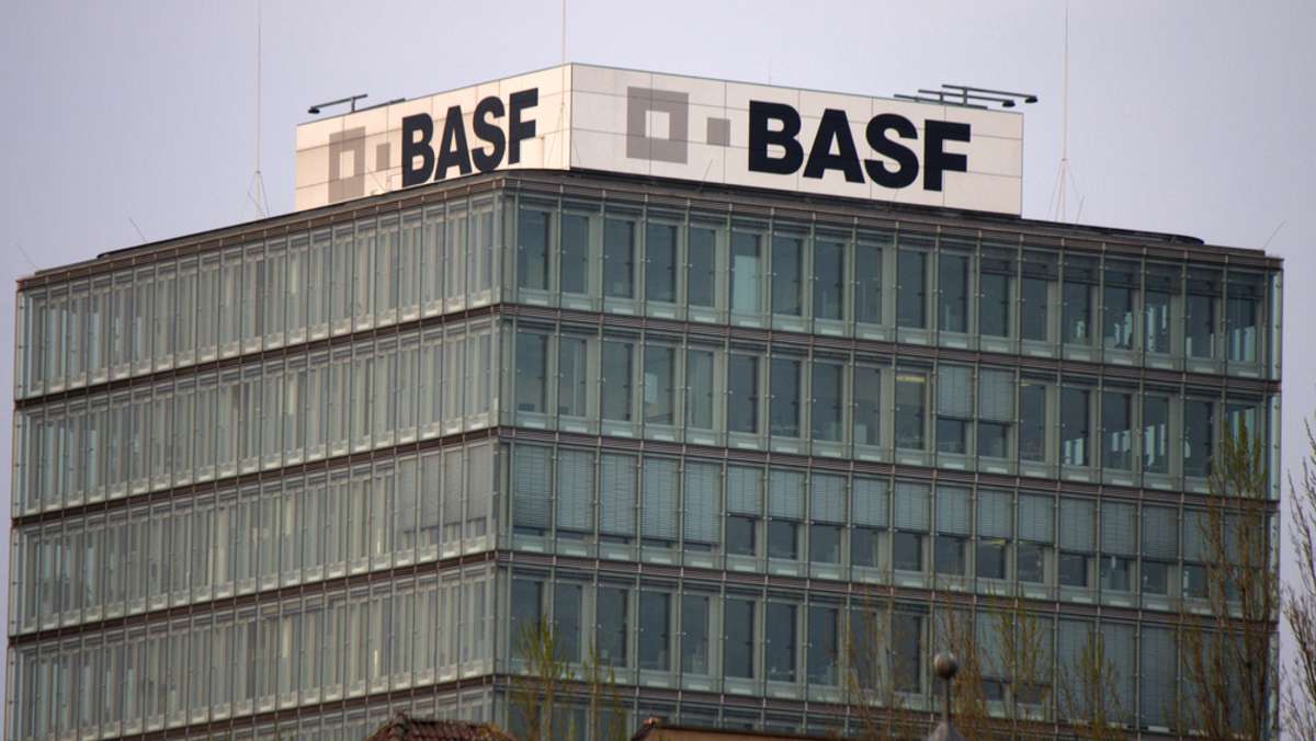 Wann zahlt BASF 2024 die Dividende aus?