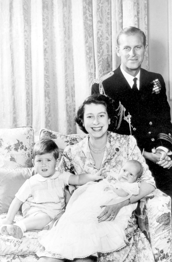 Elizabeth und Philip sind mit Kinderreichtum gesegnet: Auf Charles folgen Prinzessin Anne, ...