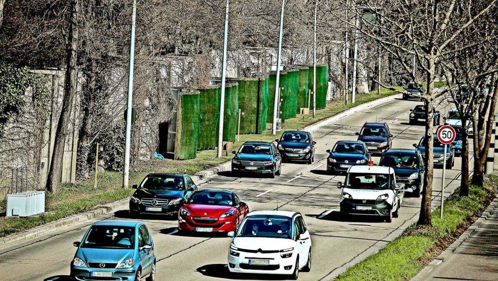 Feinstaub in Stuttgart: Polizei zweifelt an Fahrverbotskontrollen