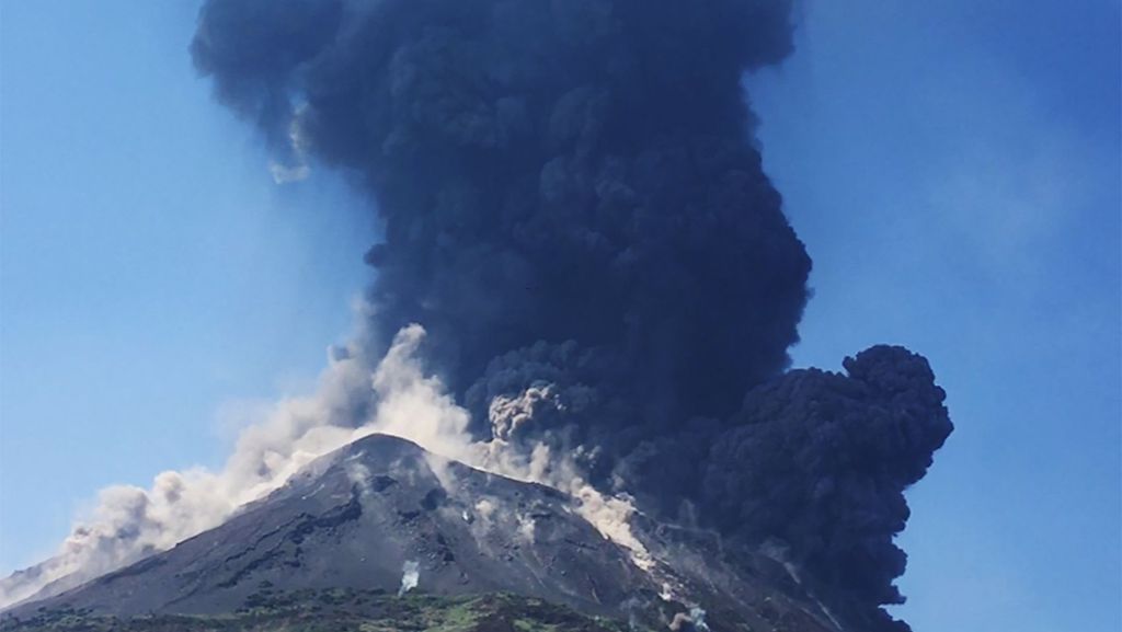 Stromboli in Italien: Video – Urlauber filmt seine Flucht vor Vulkan