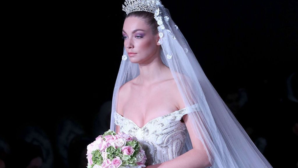 Kuwait Fashion Week: Hochzeitsträume in Weiß mit ganz viel Tüll