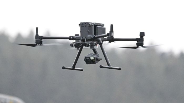 Um Gefahrensituationen zu erkennen: Polizei nutzt Drohnen bei Umzügen in Weil der Stadt und Leonberg