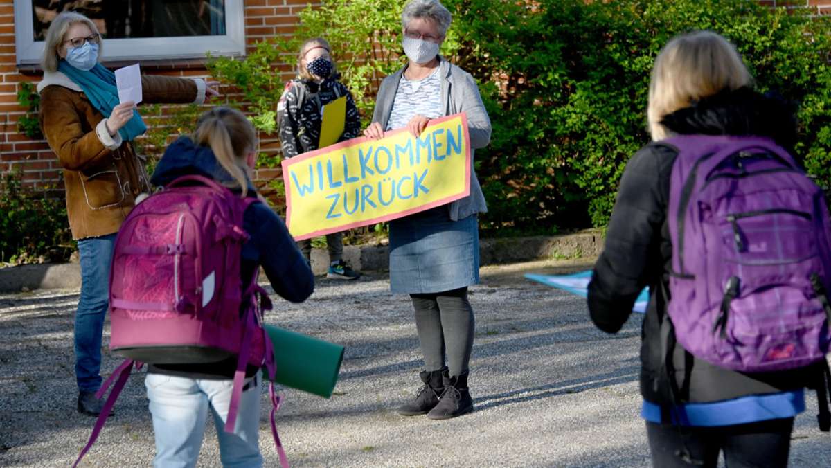 Coronavirus in Deutschland und Baden-Württemberg: Steigende Infektionszahlen bei Schülern erwartet