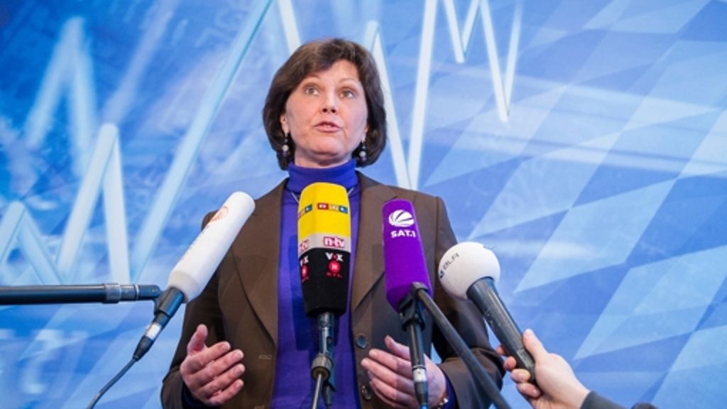  Die bayrische Wirtschaftsministerin Ilse Aigner, als mögliche Nachfolgerin von Horst Seehofer gehandelt, hat sich mit ihrem Energie-Vorstoß keinen Gefallen getan, kommentiert StZ-Korrespondent Mikro Weber. 