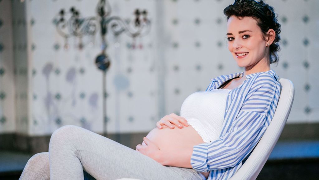 Stuttgarterin freut sich auf  ihr „Wunderkind“: Model     Laura Bräutigam im Glück: nach Chemotherapie   schwanger