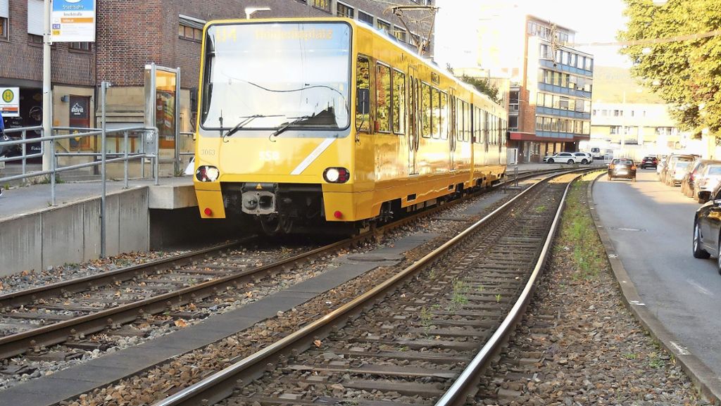Gleisbau in Stuttgart-Wangen: Stadtbahnlinien U 4 und U 9 unterbrochen