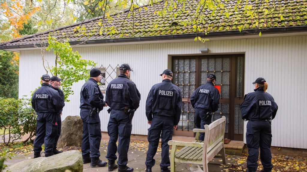 Familiendrama in Wedel: Polizei findet Frauenleiche