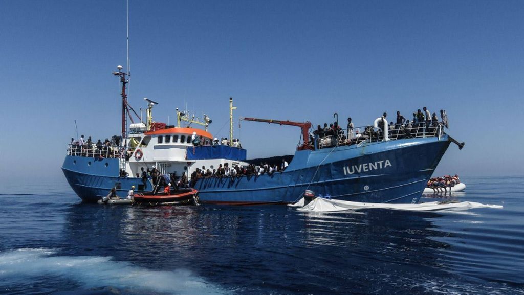 Mehrere Tausend Flüchtlinge gerettet: Private Seenotretter am Limit