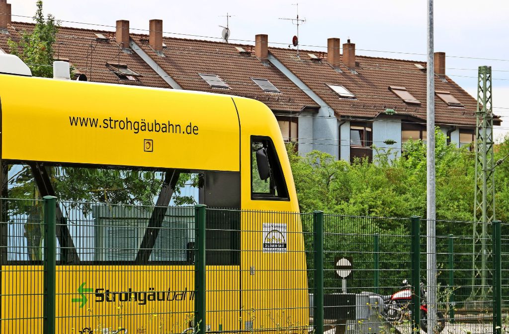 Ganz nah dran: Die Strohgäubahn Foto: factum/Granville