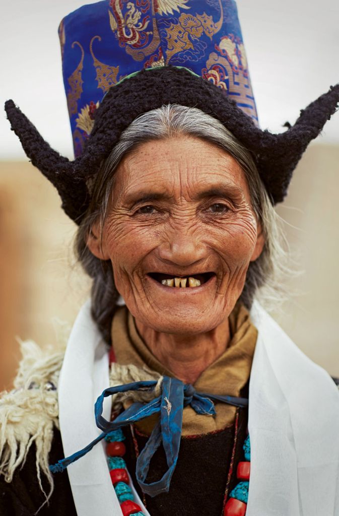 Eine alte Frau in Ladakh