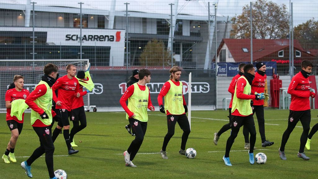 Training beim VfB Stuttgart: Derby-Vorbereitung mit „Schere, Stein, Papier“
