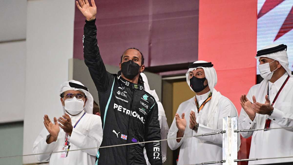 Formel 1: Lewis Hamilton gewinnt in Katar vor Max Verstappen
